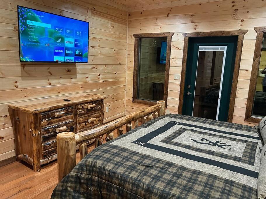* * 4 Master Bedrooms, Views, Theater, Arcade, Evc Gatlinburg Buitenkant foto