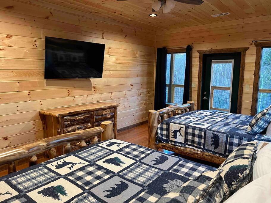 * * 4 Master Bedrooms, Views, Theater, Arcade, Evc Gatlinburg Buitenkant foto