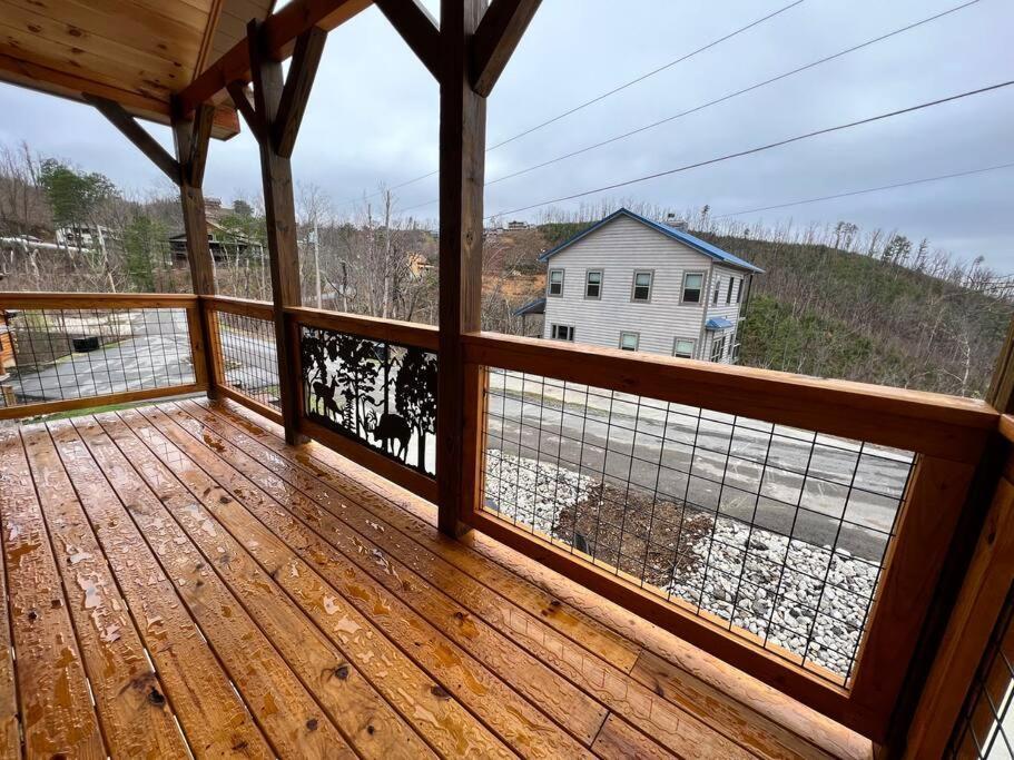 * * 4 Master Bedrooms, Views, Theater, Arcade, Evc Gatlinburg Buitenkant foto