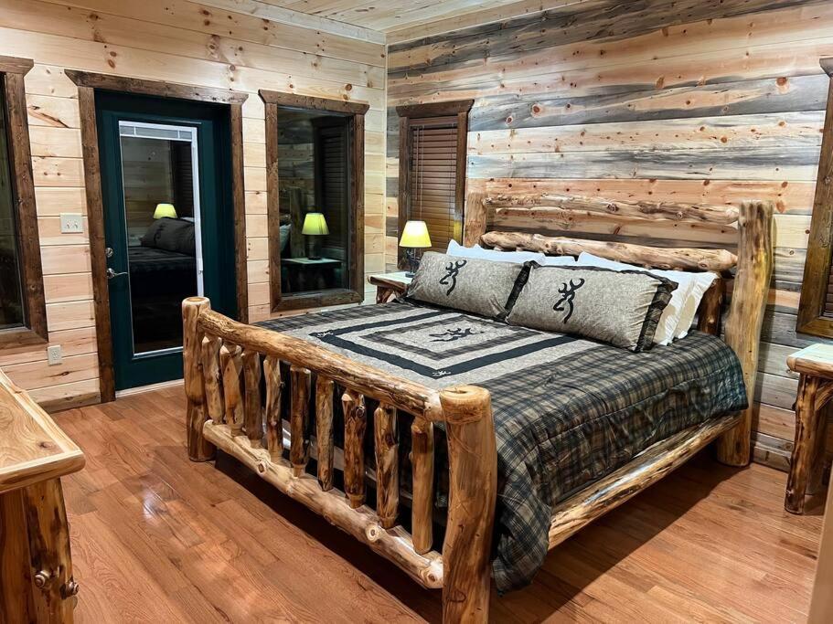 * * 4 Master Bedrooms, Views, Theater, Arcade, Evc Gatlinburg Buitenkant foto